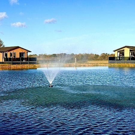 Brackenborough Lakes Resort Louth  Eksteriør bilde