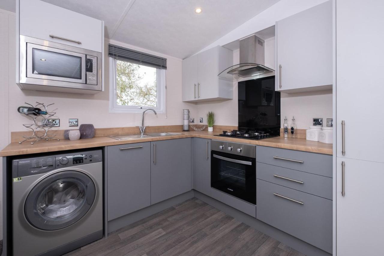 Brackenborough Lakes Resort Louth  Eksteriør bilde